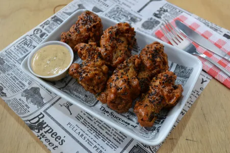 Mix 6 alas de pollo hot